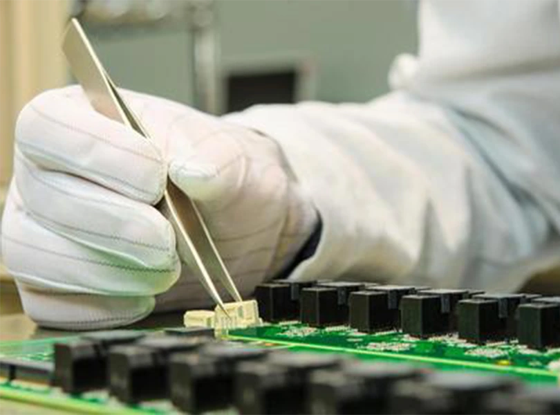 Napa wong ESD Tweezer penting ing bidang eksperimen elektronik?